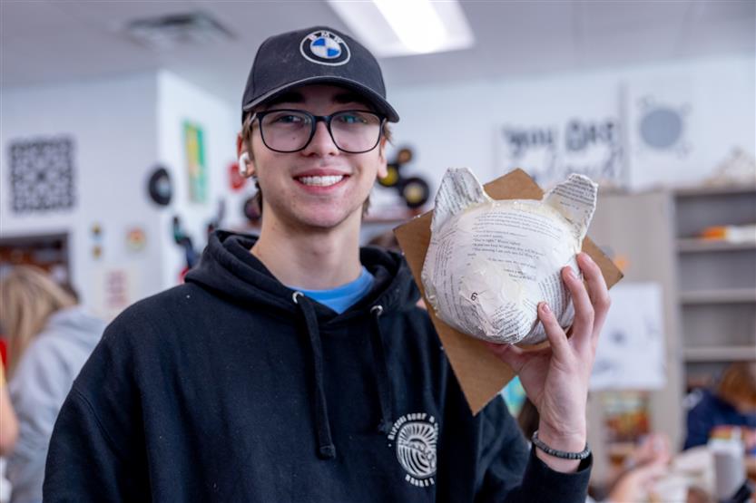 Students do papier-mache art